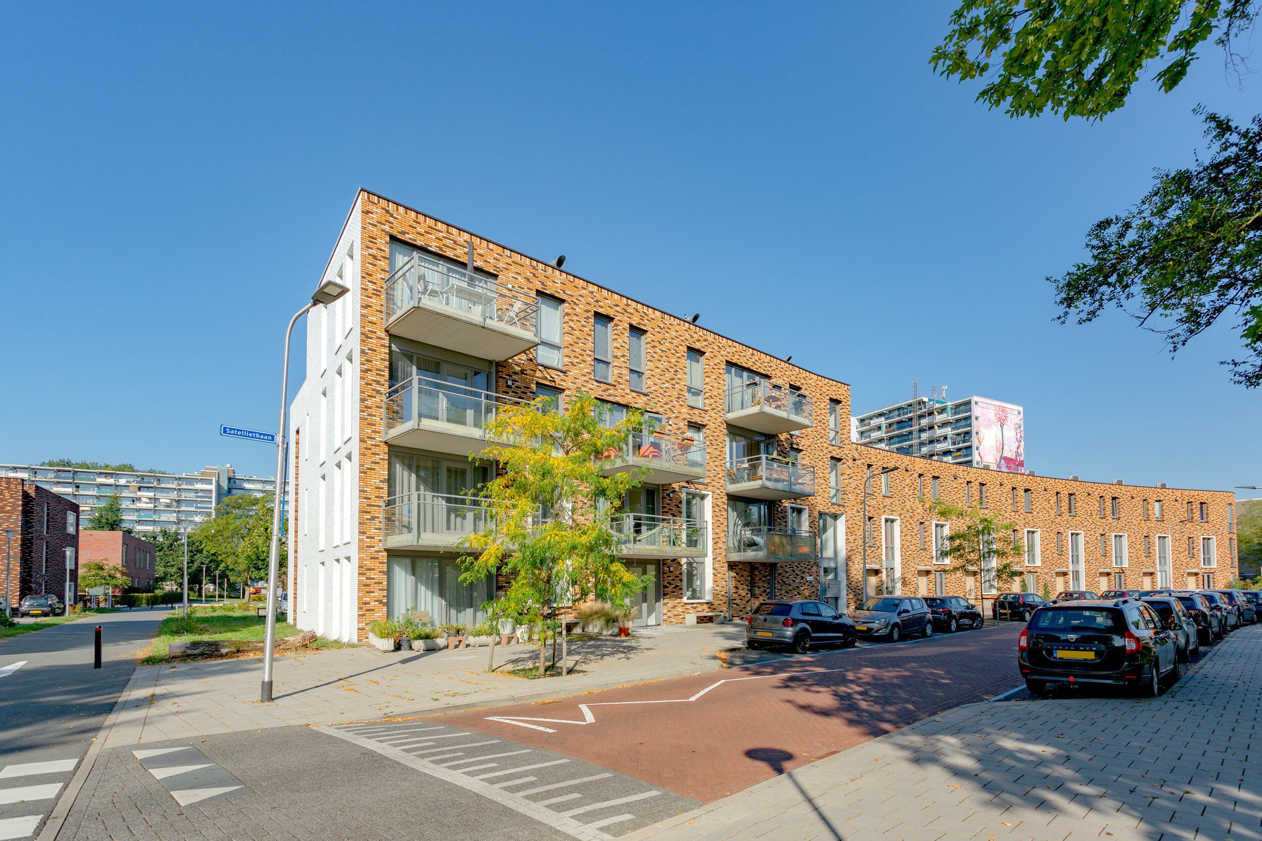 vrije-sector-woningen te huur op Satellietbaan 2