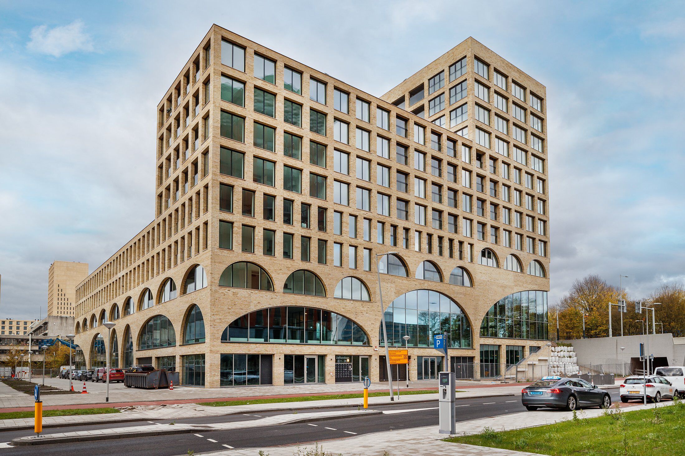 huurwoningen te huur op Delflandlaan 2 C5