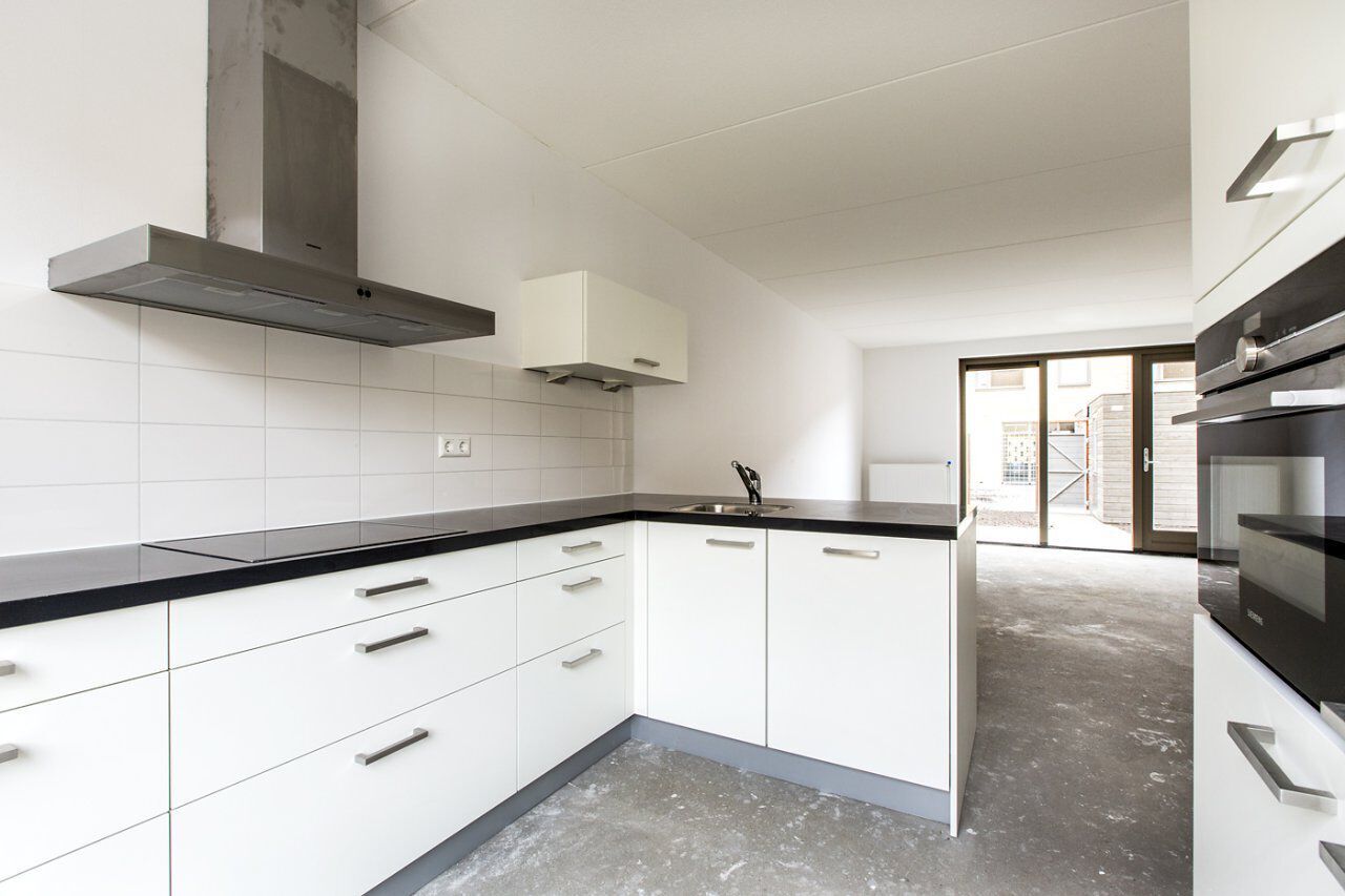 Bart van der Leckplantsoen 10, 1061 VL, Amsterdam