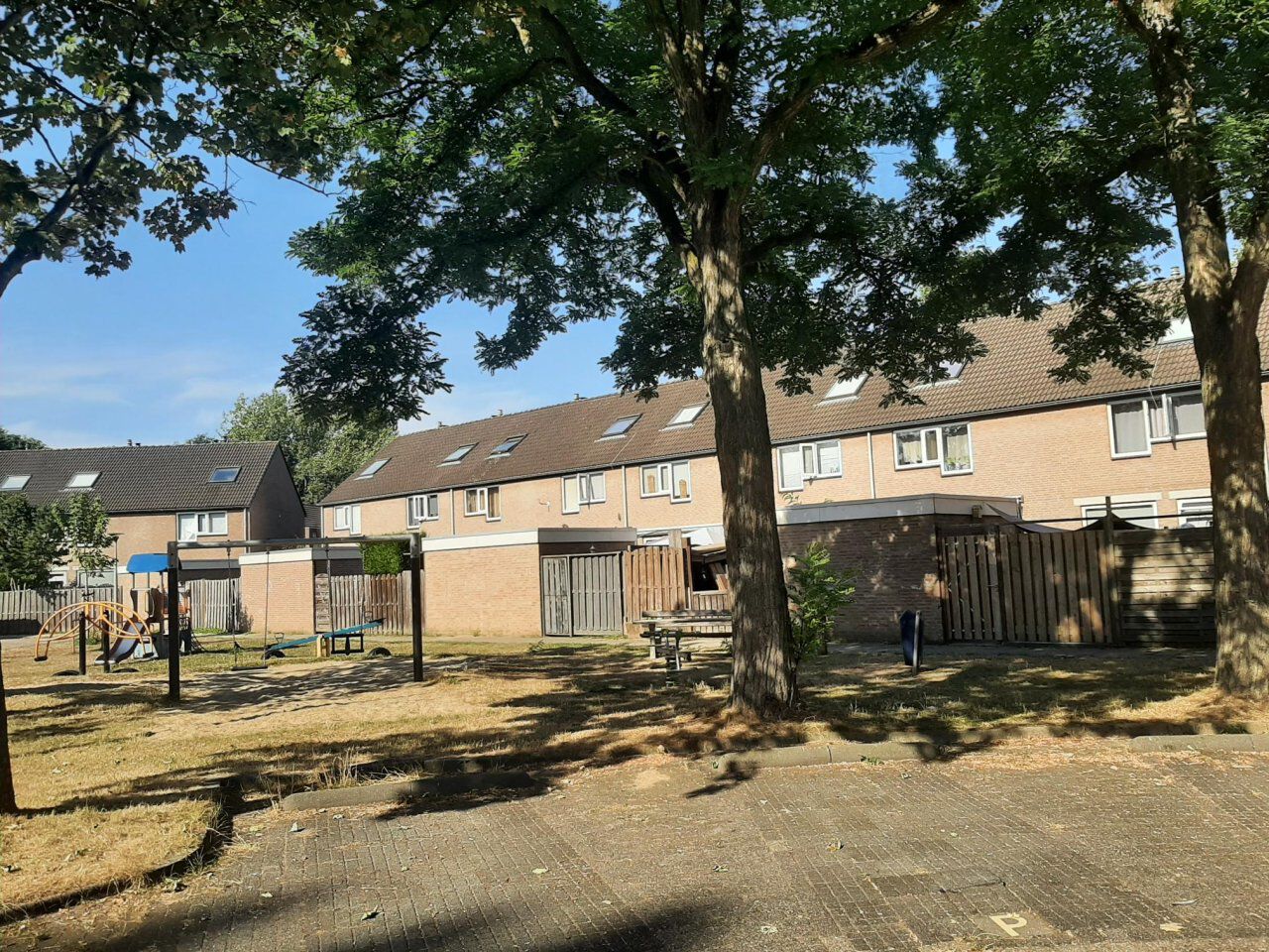 studios for rent on Limburgsingel 149