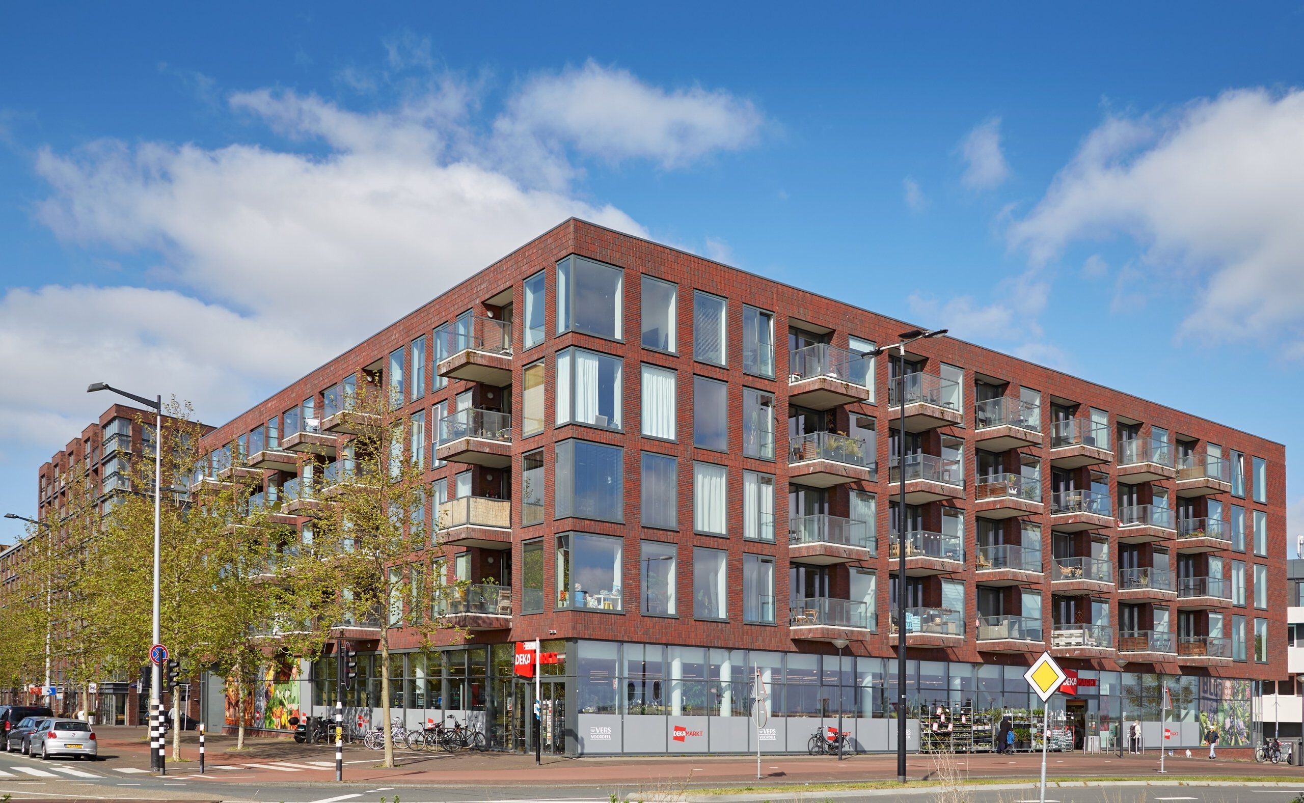 appartementen te huur op Bert Haanstrakade 2002