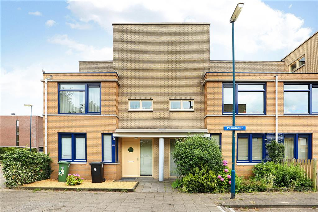 1292 ZOETERMEER, PALMHOUT