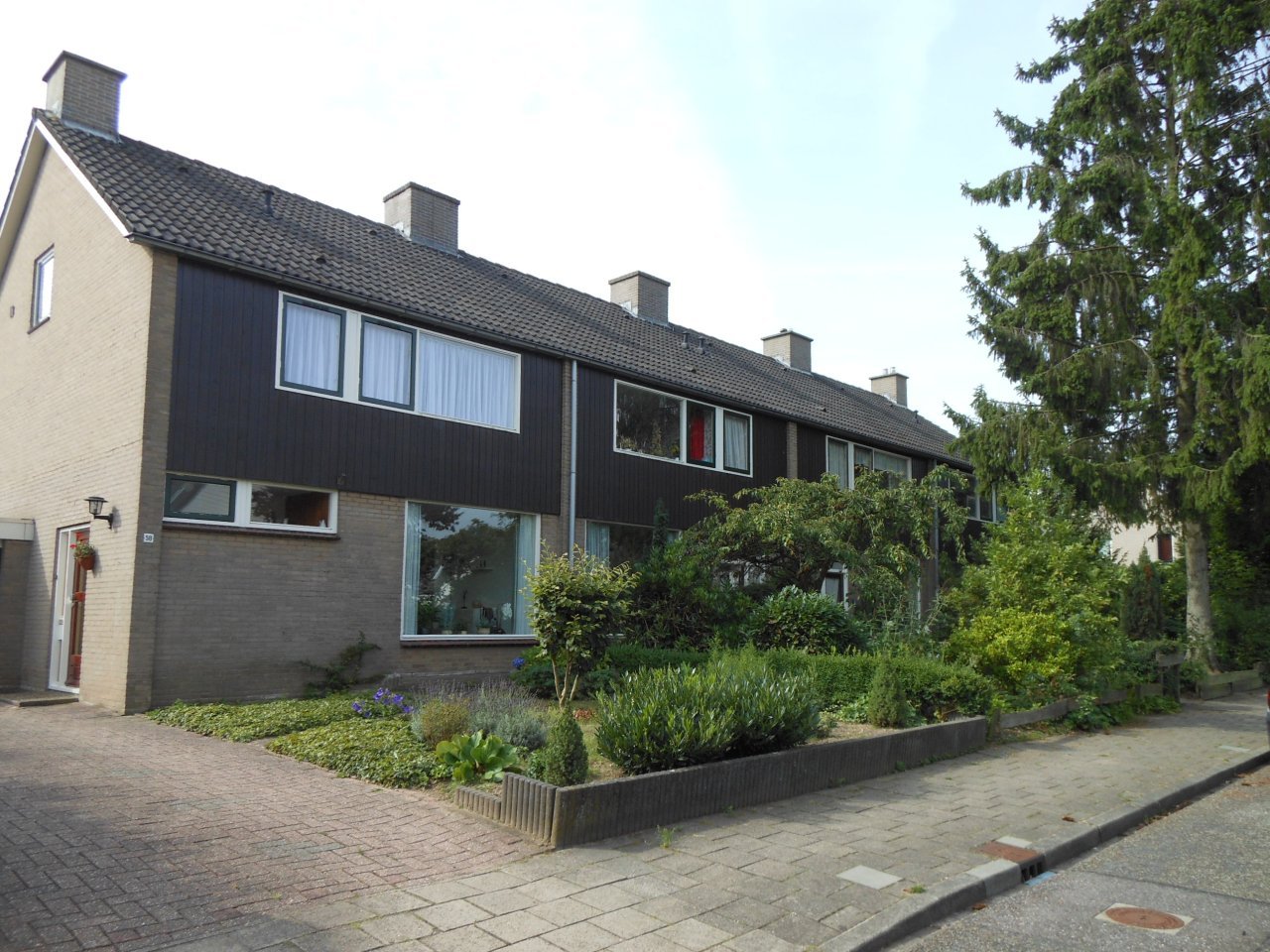 P. Van Anrooylaan 58, 6952CW, Dieren